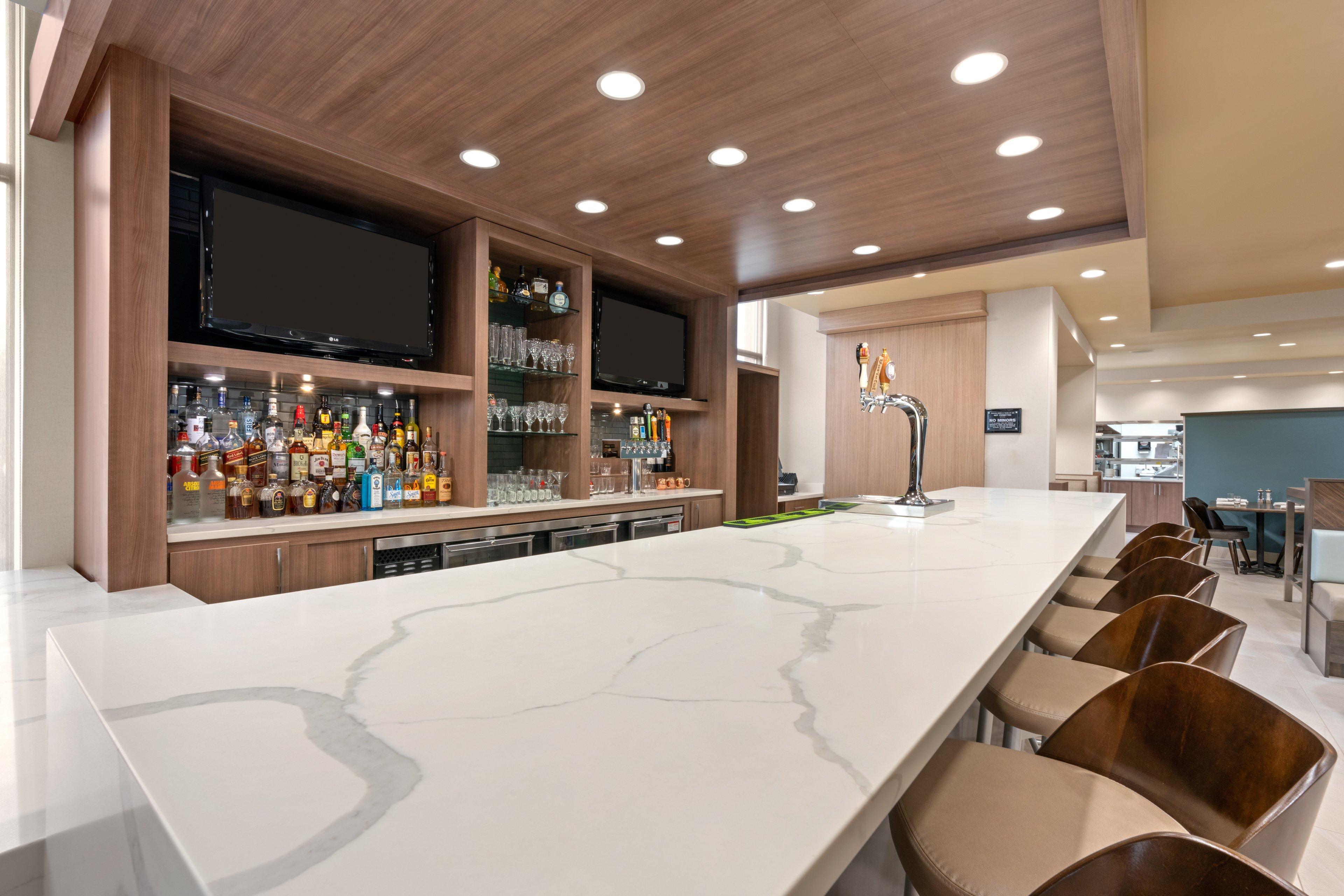 Holiday Inn Yakima By Ihg Exterior photo