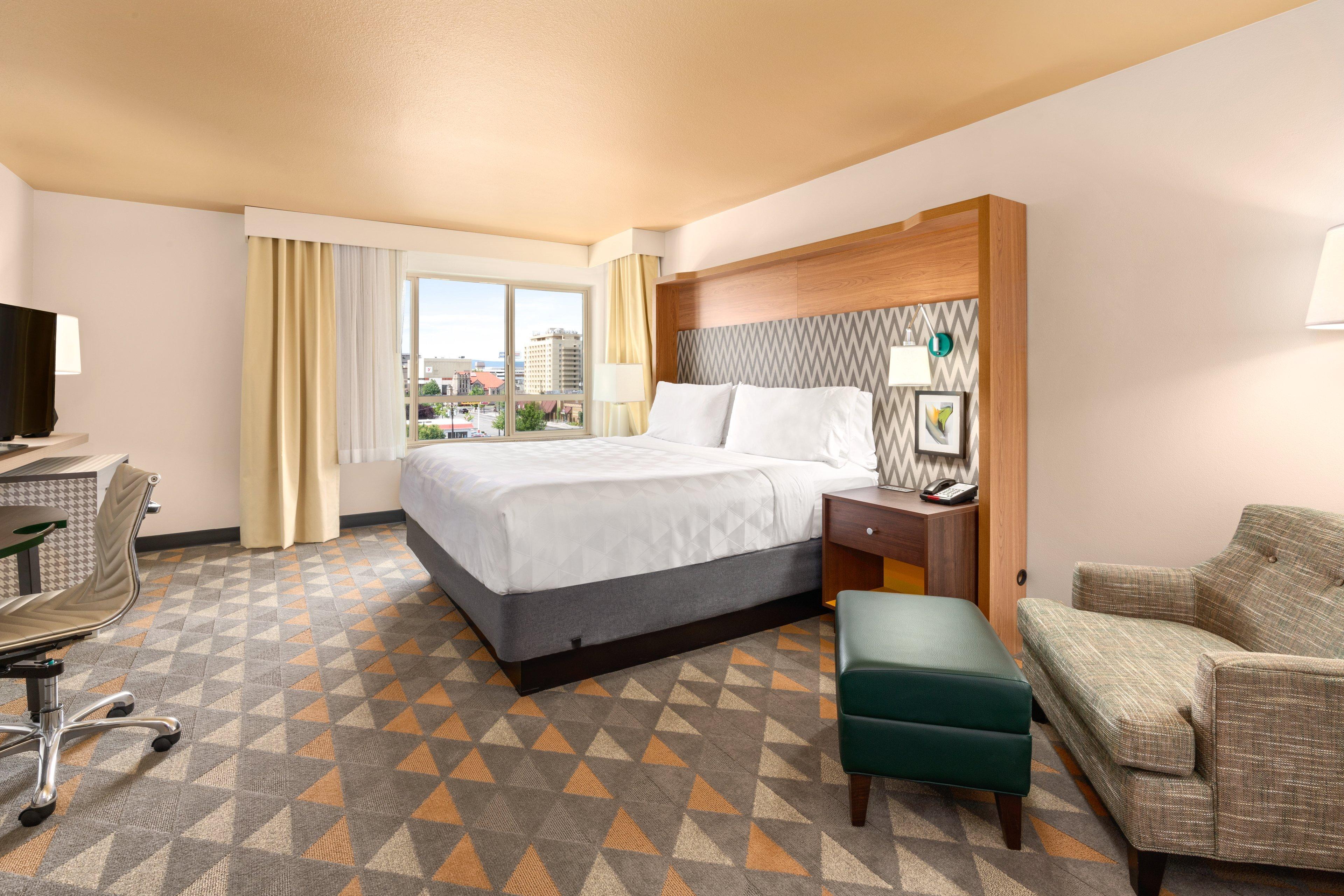 Holiday Inn Yakima By Ihg Exterior photo