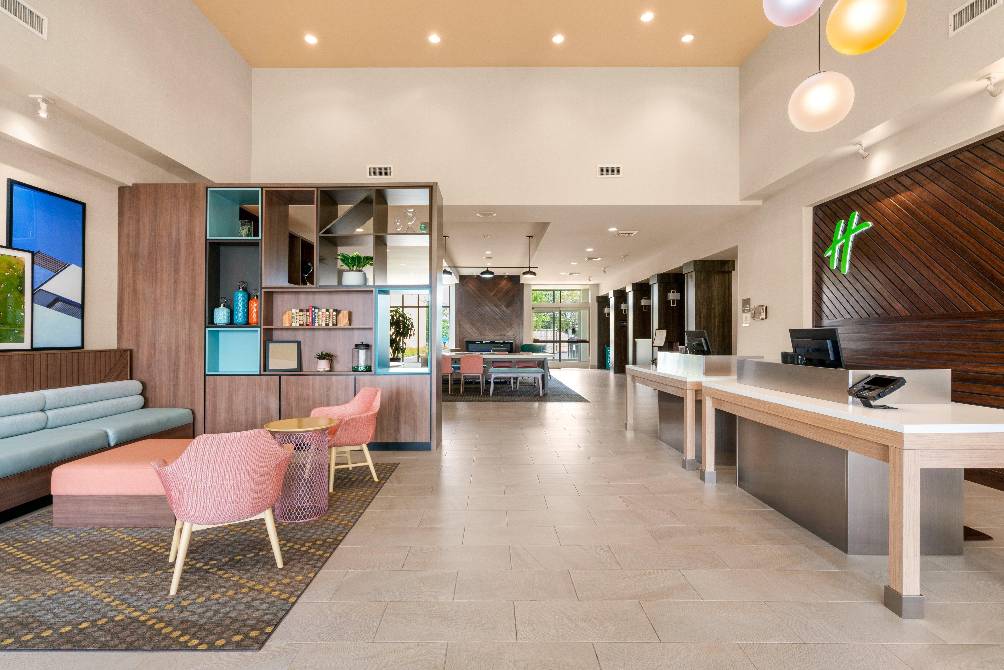 Holiday Inn Yakima By Ihg Exterior photo