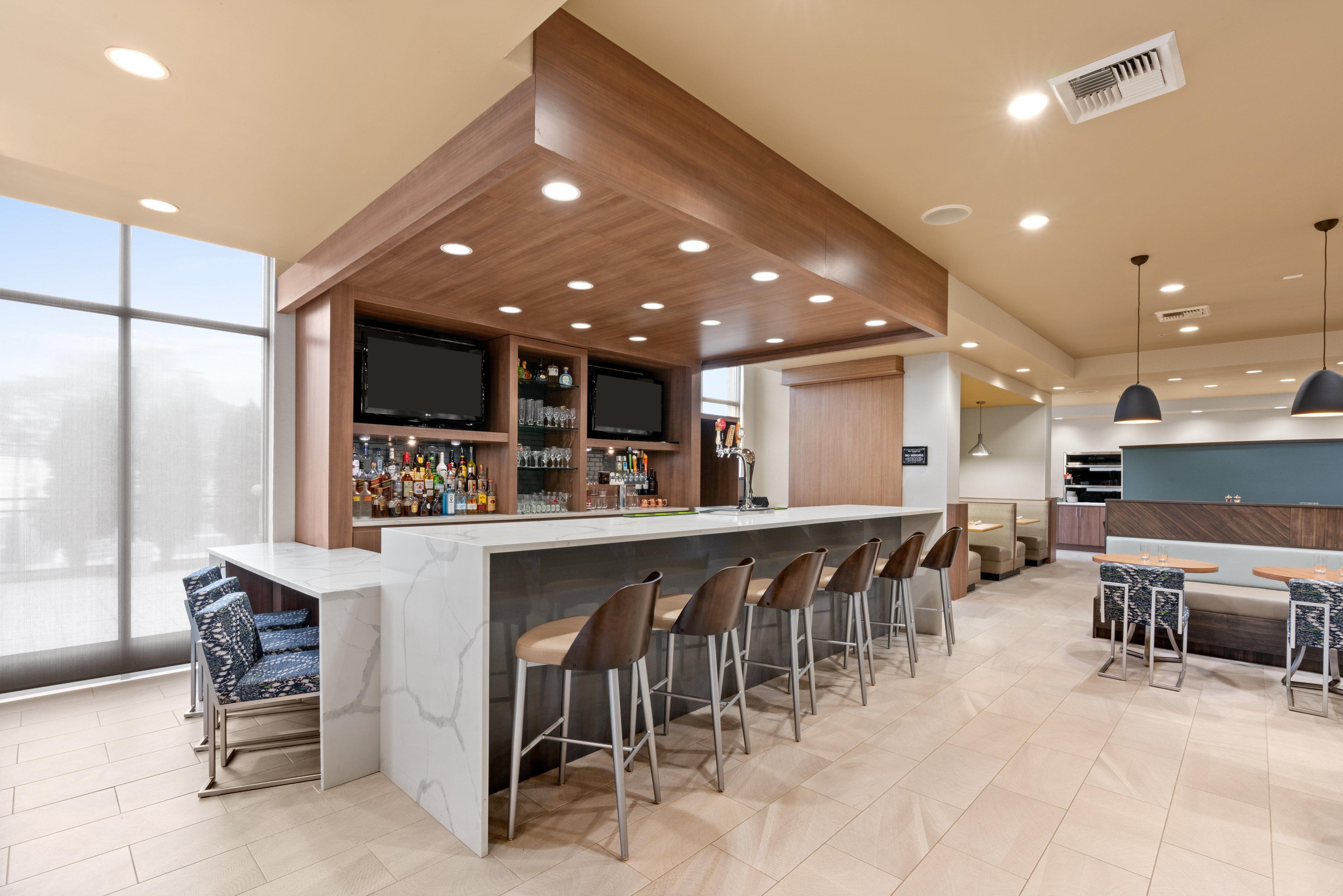 Holiday Inn Yakima By Ihg Exterior photo