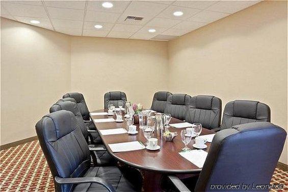 Holiday Inn Yakima By Ihg Business photo